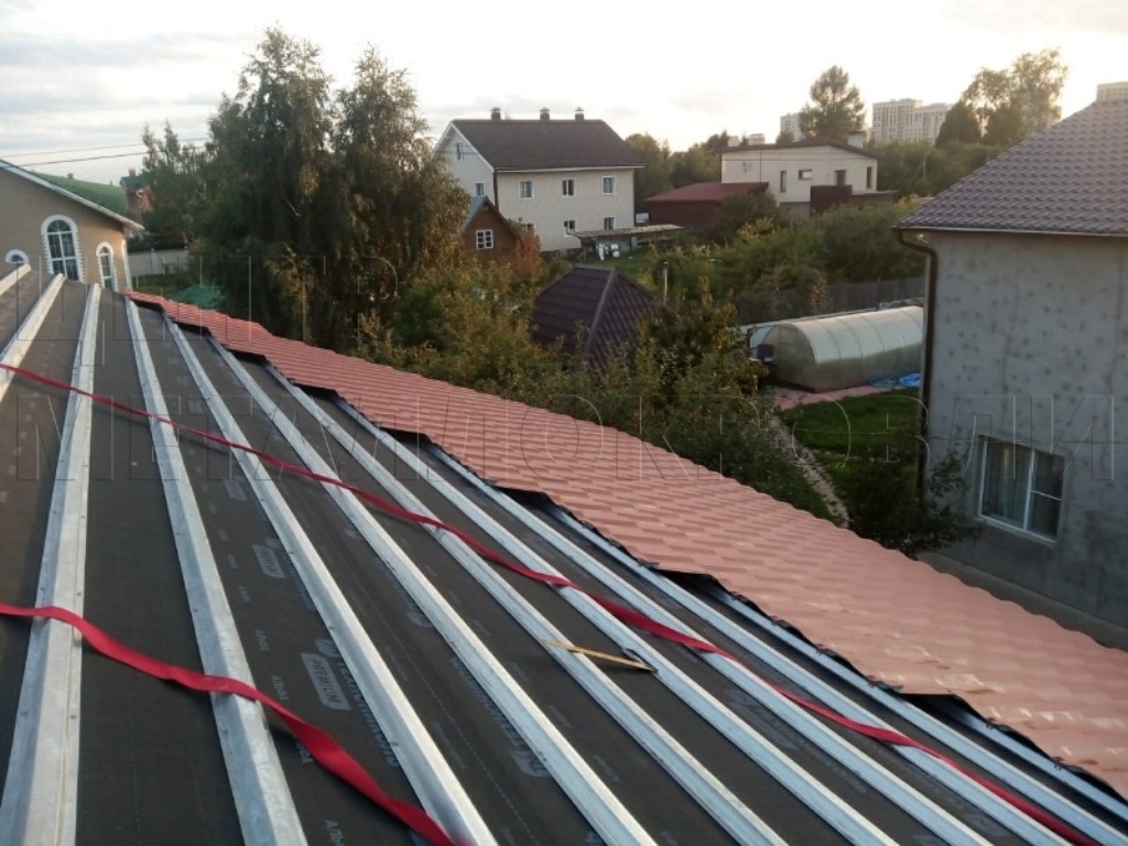 Металлочерепица Геркулес 8004 терракотовый Стальной Бархат от Центра Металлокровли в Караганде